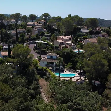 Bed & Breakfast Les Voiles De Valescure D'hotes Et Son Espace Bien Etre