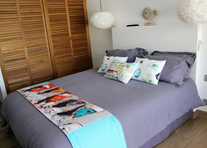 Les Voiles De Valescure D'hotes Et Son Espace Bien Etre 住宿加早餐酒店 4*
