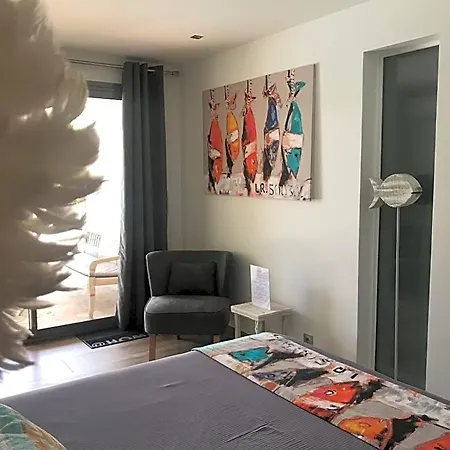 Bed & Breakfast Les Voiles De Valescure