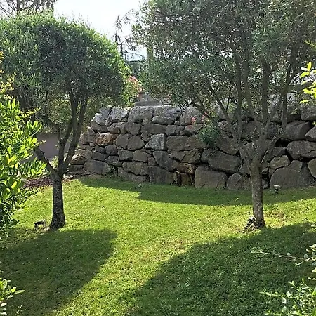 Les Voiles De Valescure Bed & Breakfast