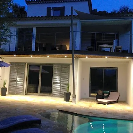 Bed & Breakfast Les Voiles De Valescure