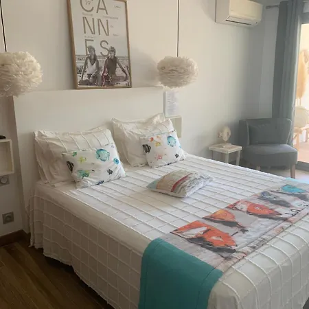 Les Voiles De Valescure D'hôtes Et Son Espace Bien Couette-café